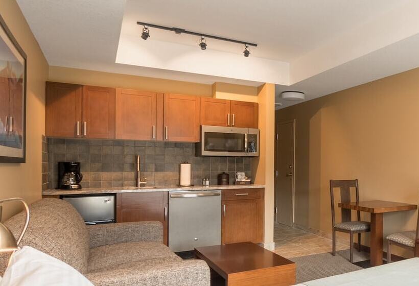 Szálloda Falcon Crest Lodge By Clique