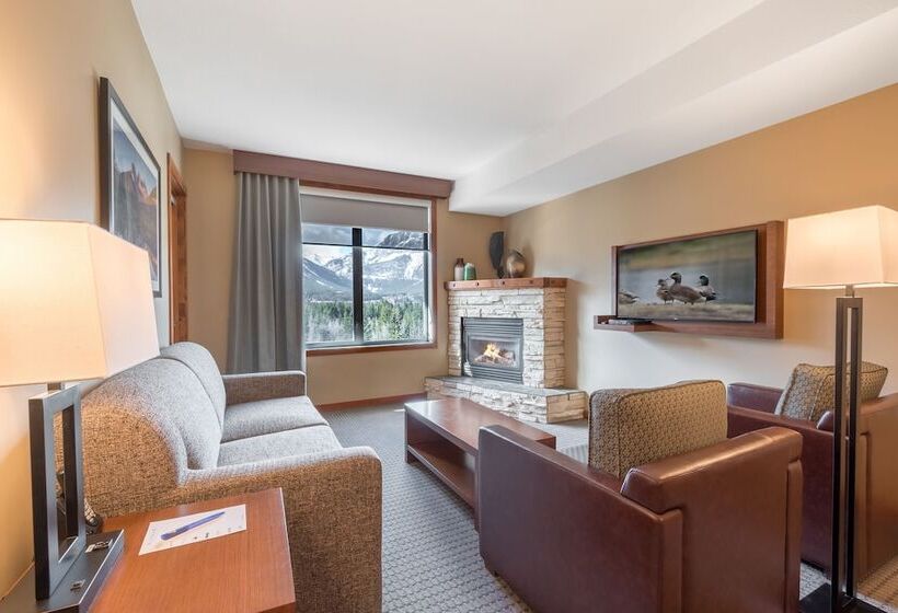 Szálloda Falcon Crest Lodge By Clique