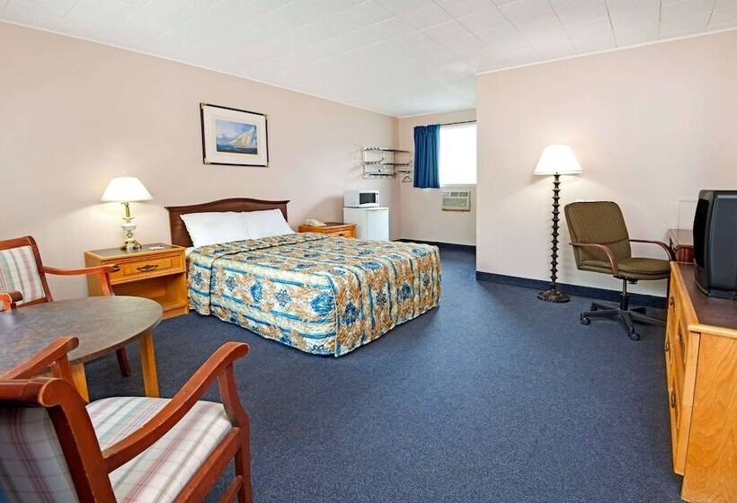 Knights Inn   Park Villa Motel, Midland