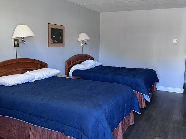 Knights Inn   Park Villa Motel, Midland