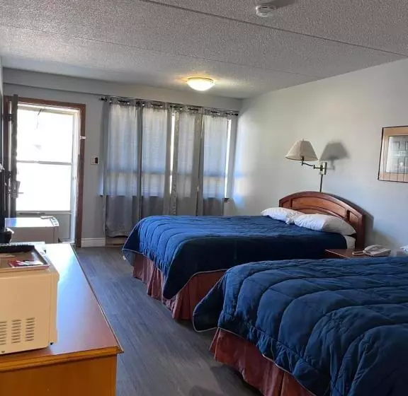 Knights Inn Park Villa Motel, Midland