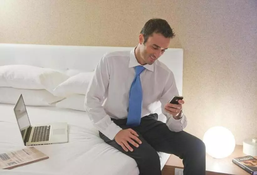 Отель Oxygen Lifestyle