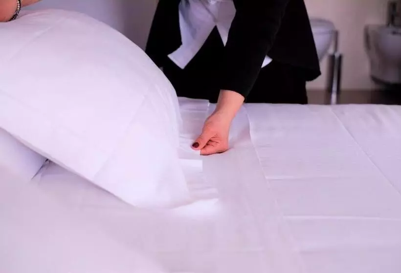 Отель Oxygen Lifestyle