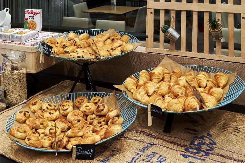 호텔 Park Inn By Radisson Liege Airport