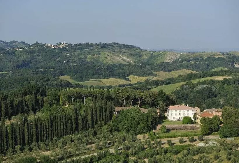 酒店 Pratello Country Resort