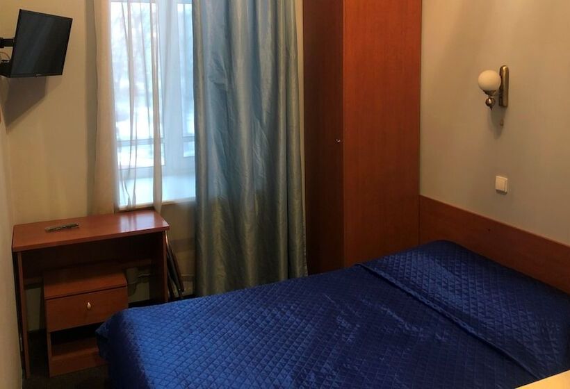 Hotel Rinaldi At Moskovskiy Prospect, 18