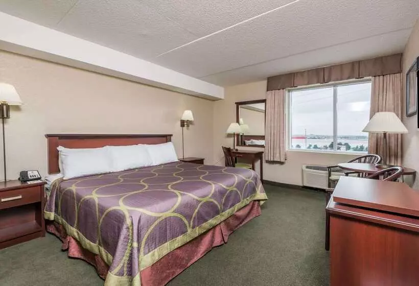 ホテル Super 8 By Wyndham Mississauga