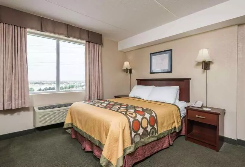 ホテル Super 8 By Wyndham Mississauga