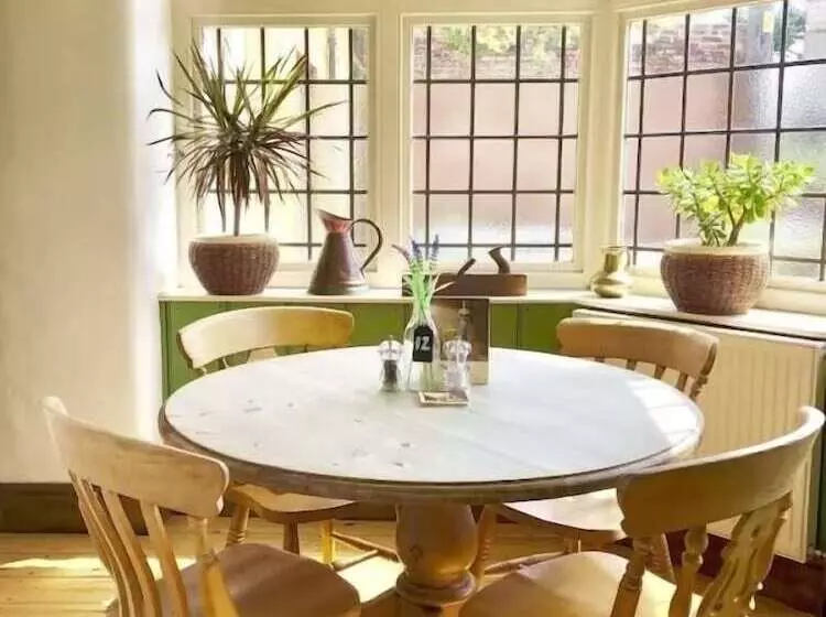 酒店 The Old Pheasant