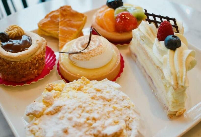 בית מלון כפרי Theater Figi