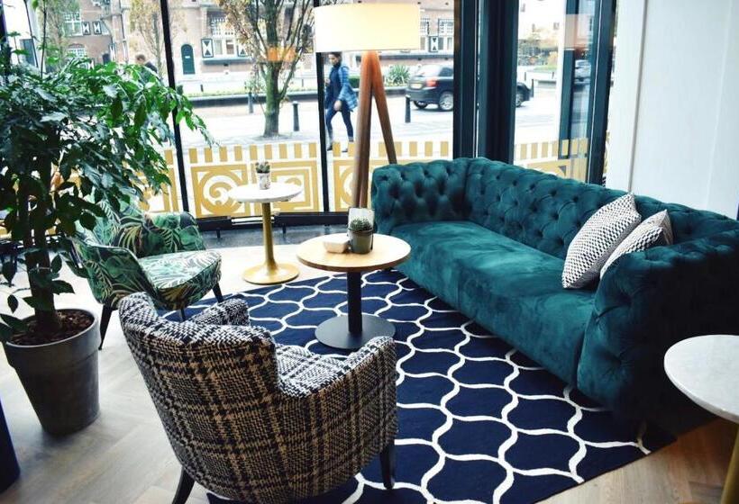 בית מלון כפרי Theater Figi