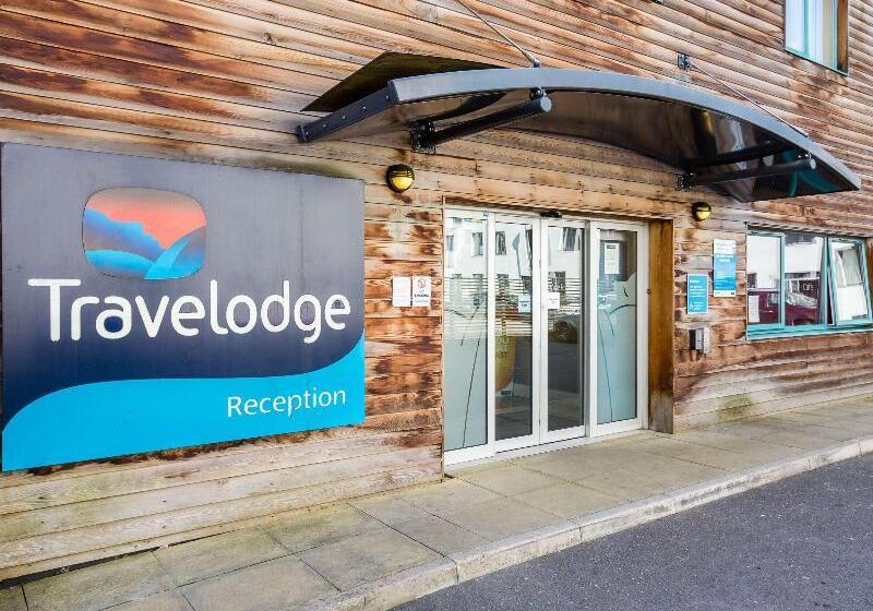 ホテル Travelodge Caterham Whyteleafe