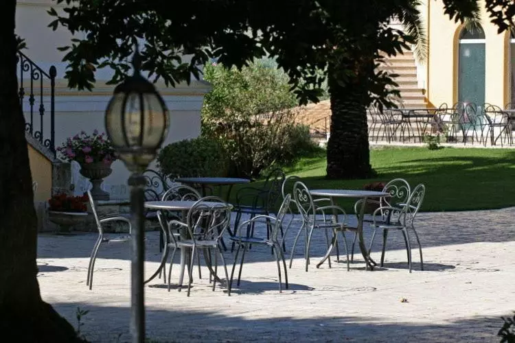 Отель Villa Picena