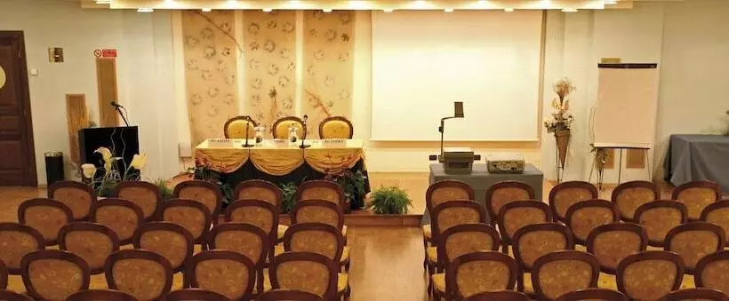 Отель Villa Picena