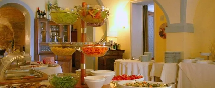 Отель Villa Picena