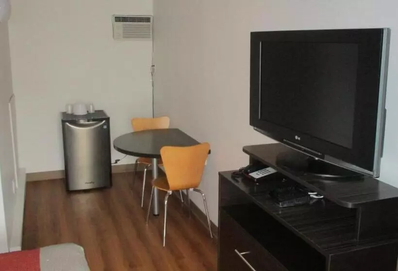 Motel 6 Kamloops, Bc