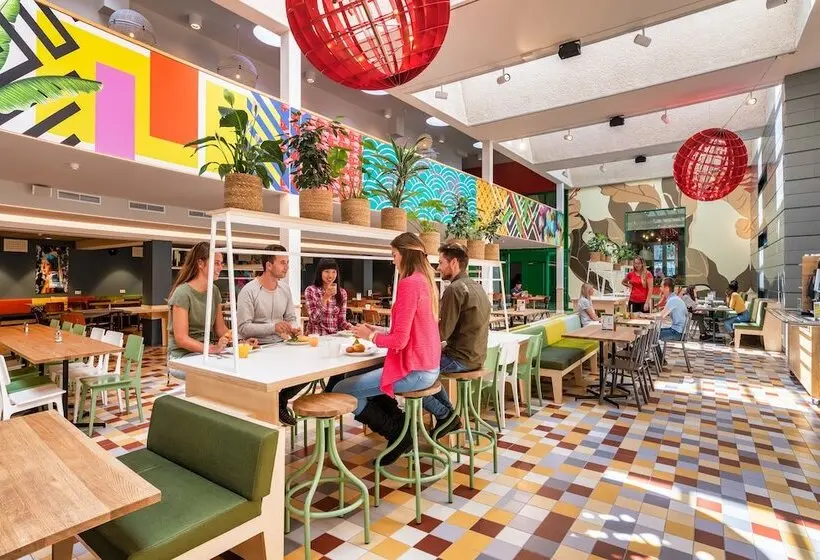 Stayokay Hostel Amsterdam Oost