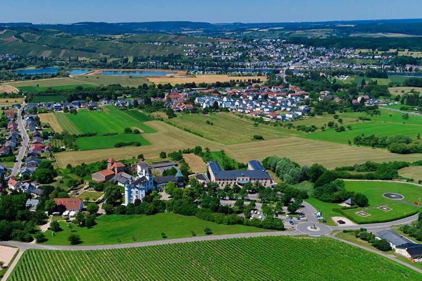 Victor S Residenz Hotel Schloss Berg