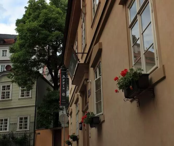 Appia Hotel Residences