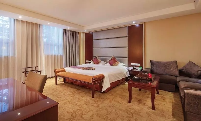 Hotelli Beijing Golden Sun Commercial