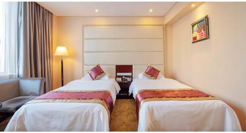 Hotelli Beijing Golden Sun Commercial