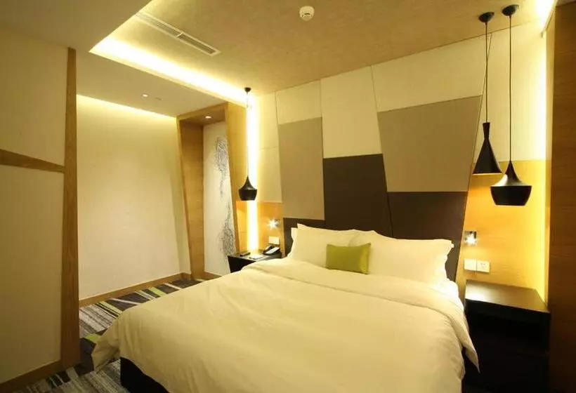 هتل Beijing Qianyuan