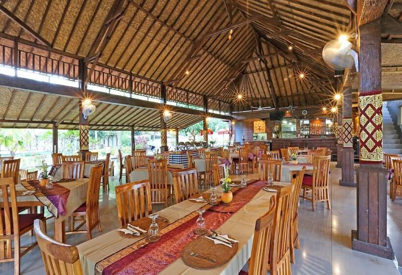 酒店 Bhanuswari Resort & Spa