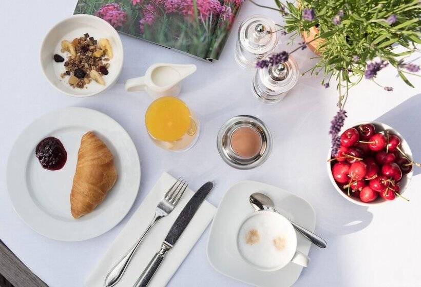 Hotel Dorint Strandresort & Spa Ostseebad Wustrow