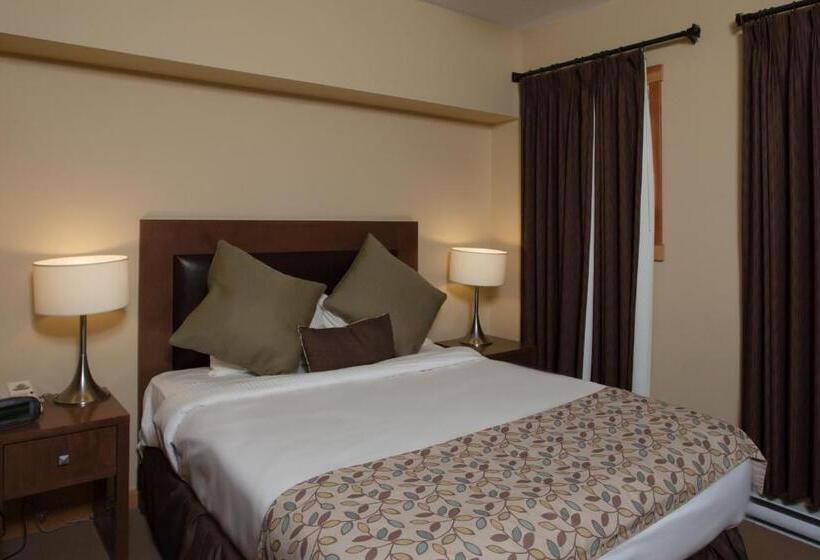 فندق Lodges At Canmore