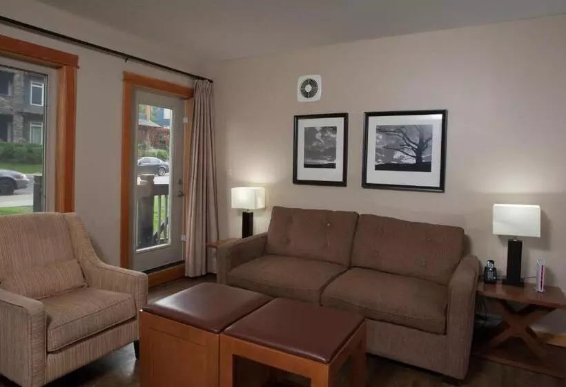 호텔 Lodges At Canmore