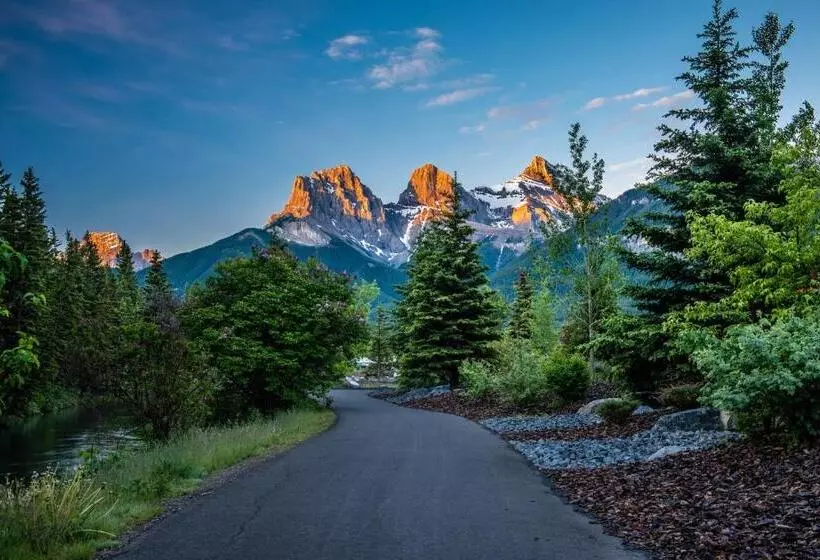호텔 Lodges At Canmore