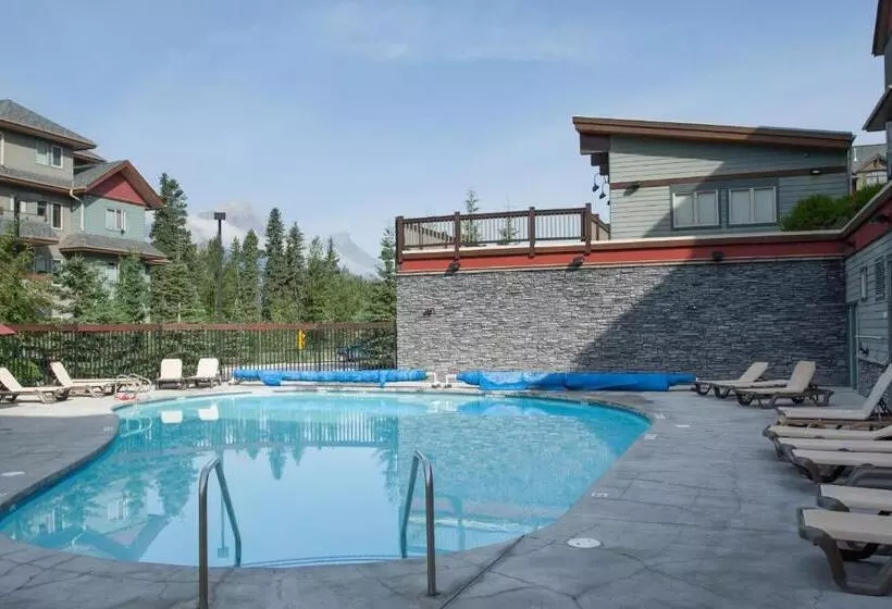 호텔 Lodges At Canmore