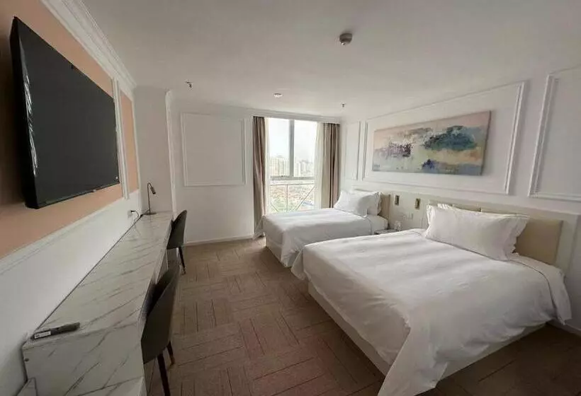 호텔 Magnificent International