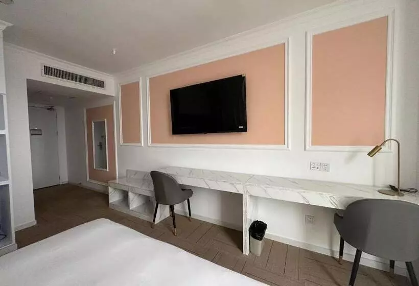 호텔 Magnificent International