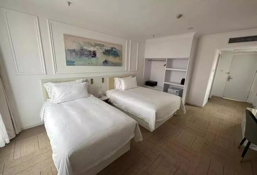 호텔 Magnificent International