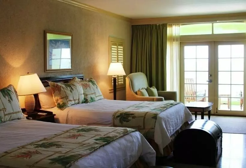 Old Bahama Bay Resort & Yacht Harbour