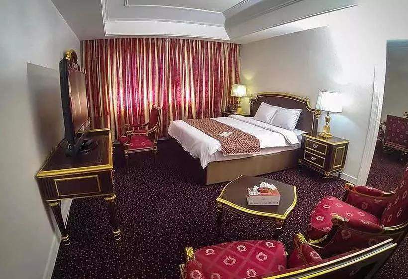 ホテル Pars Kerman