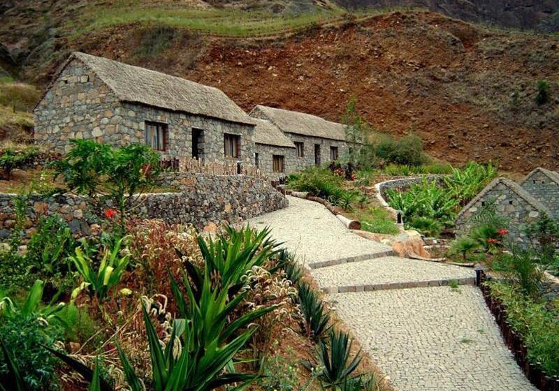 בית מלון כפרי Pedracin Village