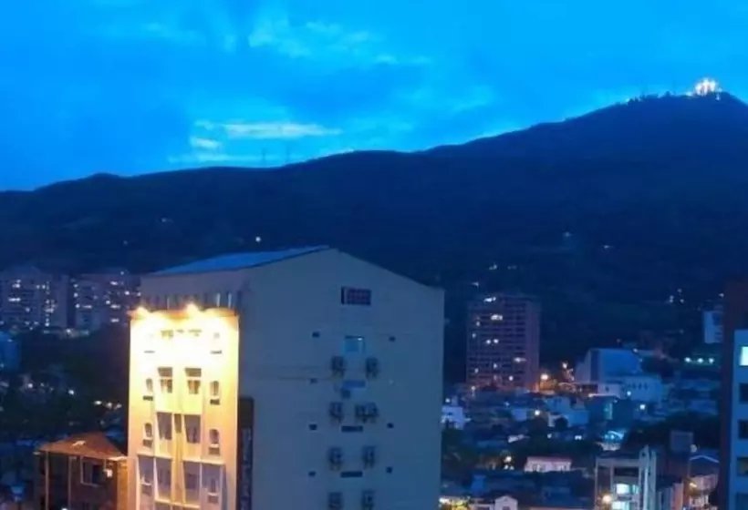 Otel Plaza Versalles