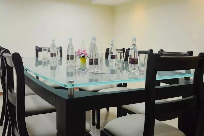 Otel Plaza Versalles