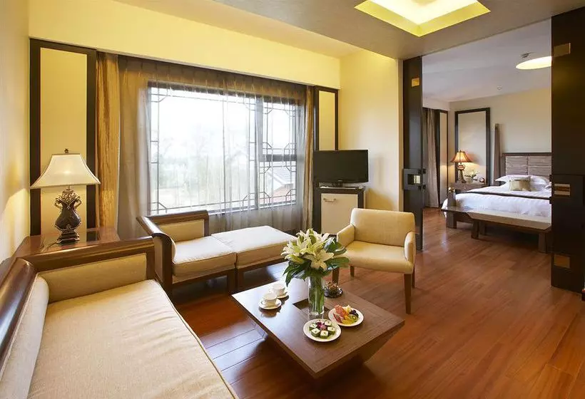 Отель Regalia Resort & Spa (Suzhou Li Gong Di)