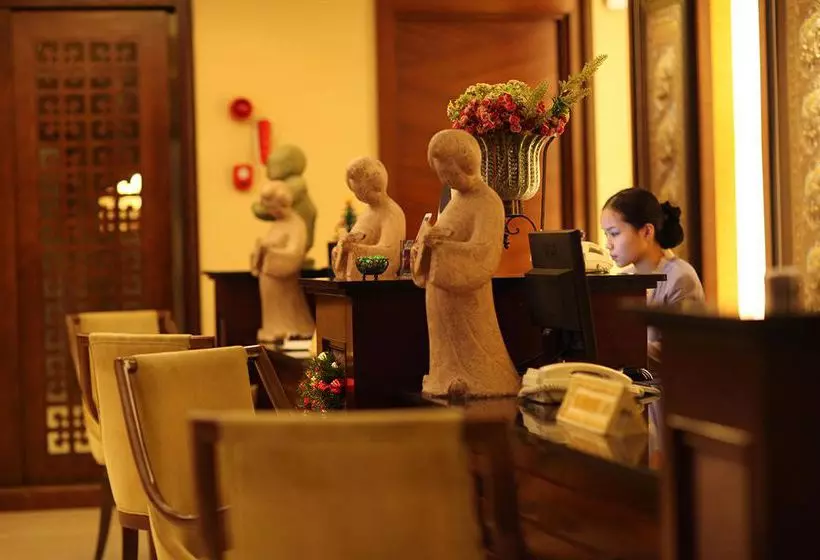 Отель Regalia Resort & Spa (Suzhou Li Gong Di)