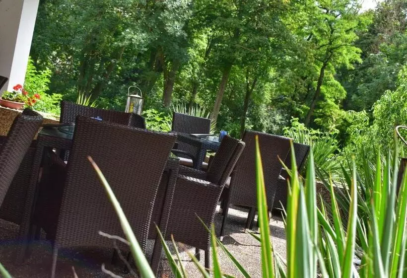 Отель Reichels Park