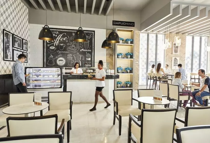 Hotel Riu Palace Paradise Island - Adults Only - All Inclusive