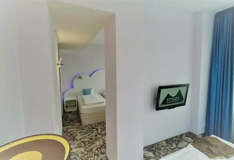 Отель Styles München Ost Messe