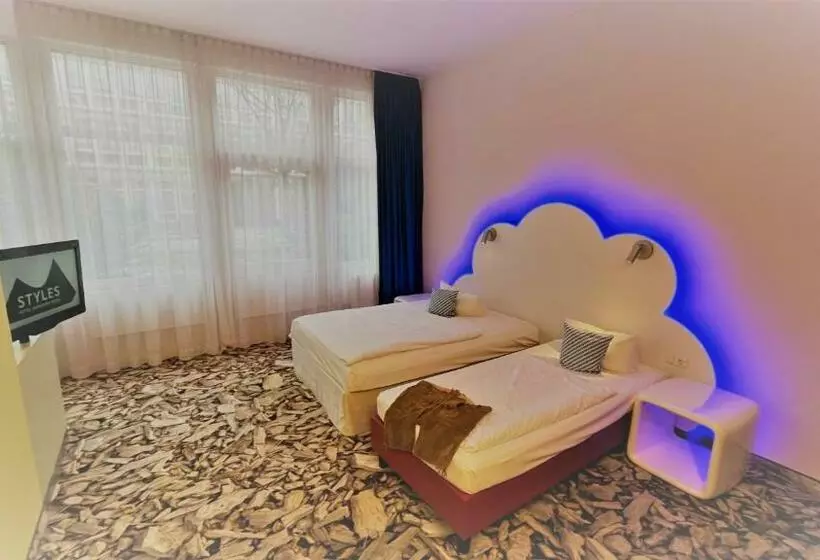 Отель Styles München Ost Messe