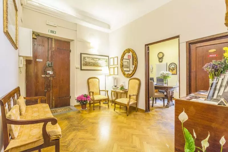 تختخواب و صبحانه Tourist House Liberty