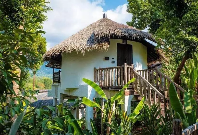 فندق Aana Resort & Spa