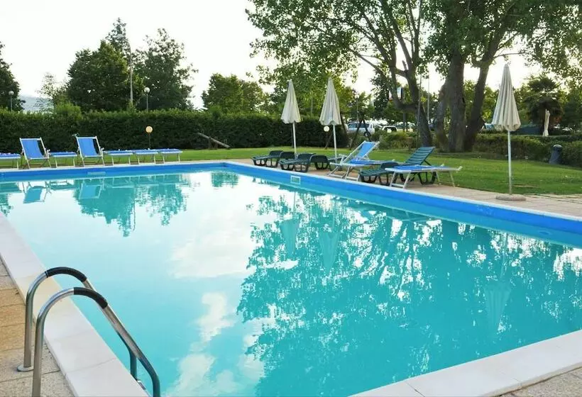 Отель Ali Sul Lago