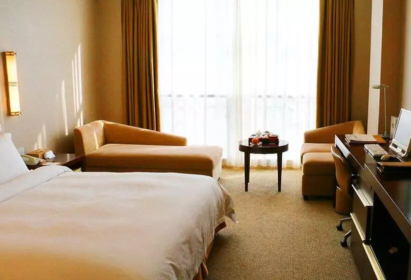 Отель Best Western Plus Fuzhou Fortune